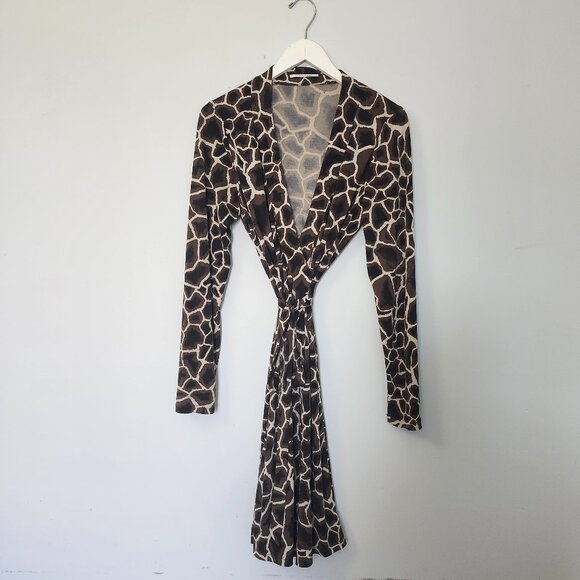 TAHARI | Brown and Black Giraffe Animal Print Wrap Dress - Picture 1 of 6